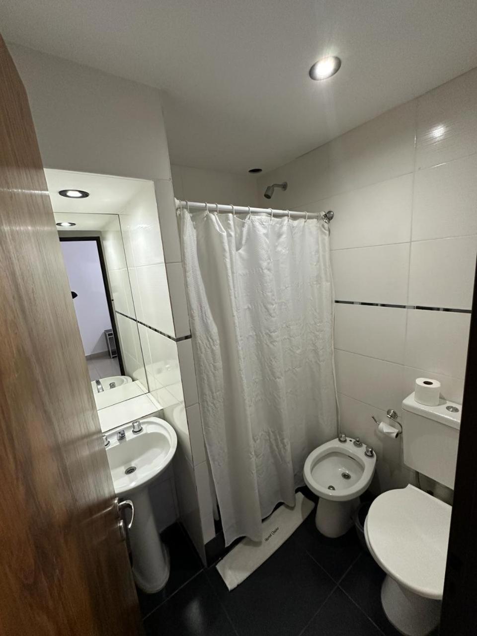 Hotel Quito Buenos Aires Exteriör bild