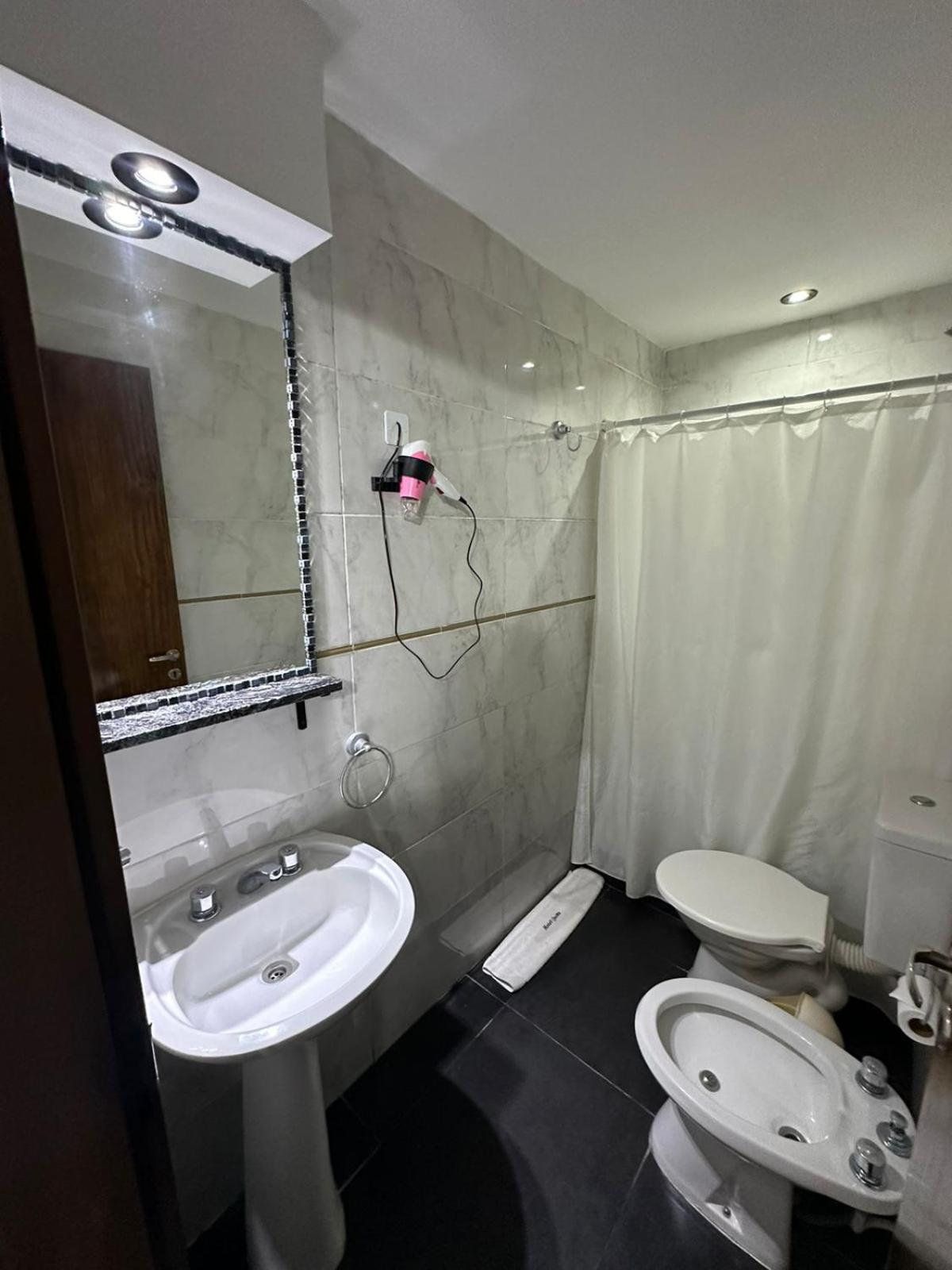 Hotel Quito Buenos Aires Exteriör bild