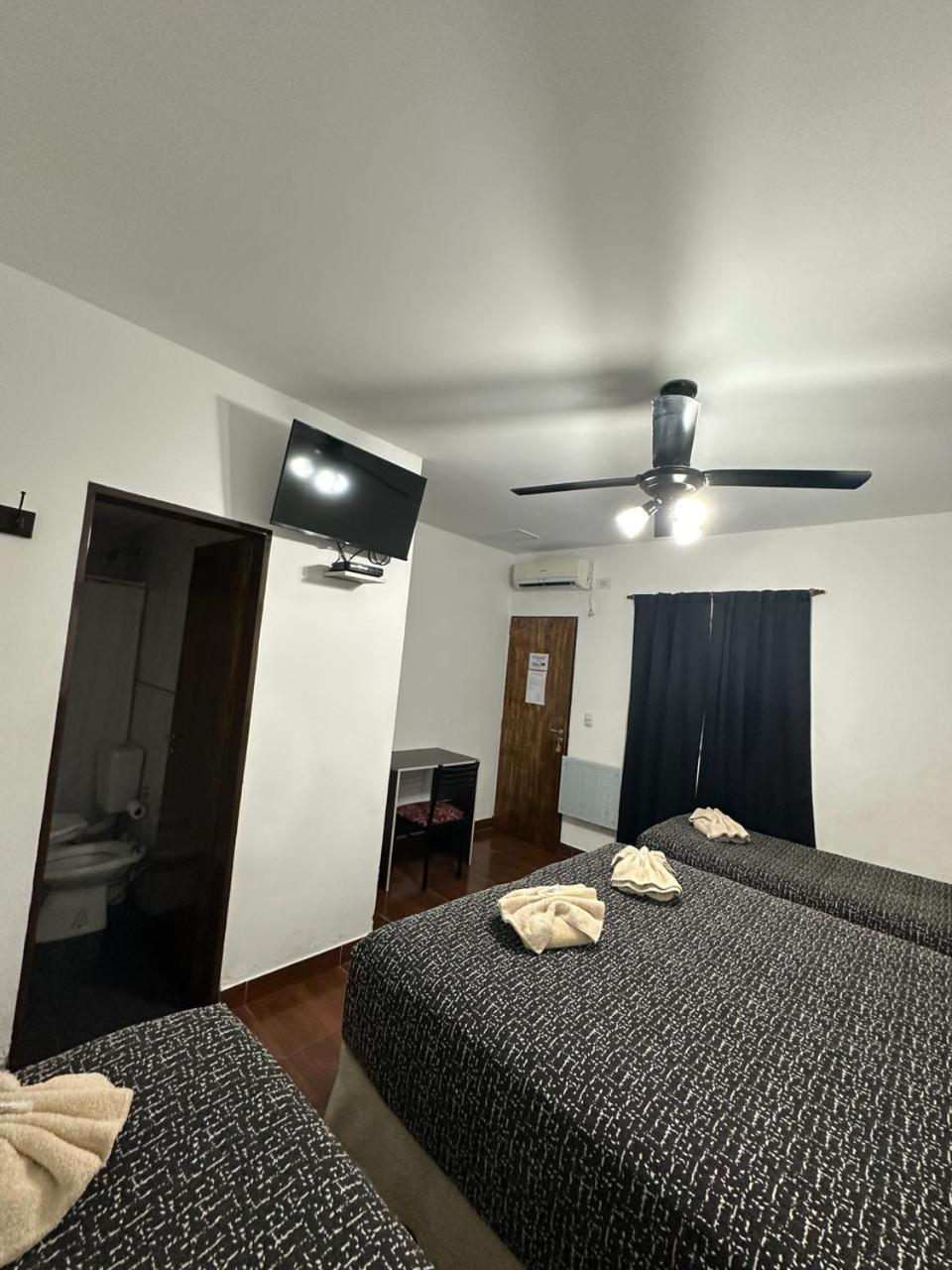 Hotel Quito Buenos Aires Exteriör bild